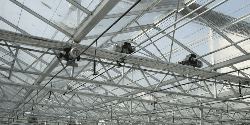Greenhouse roof window system Greenhouse roof window system